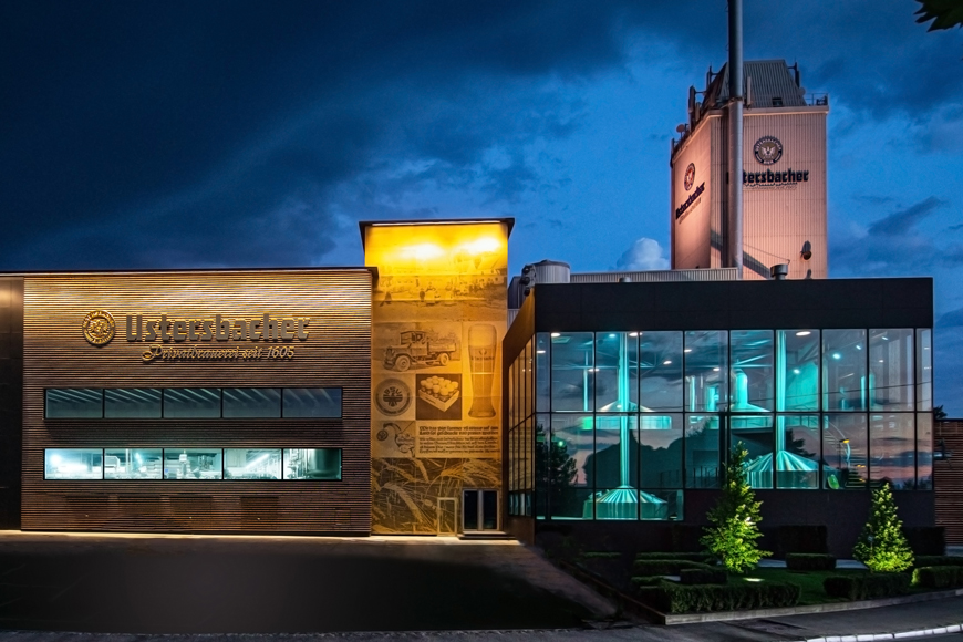 Außenansicht Brauerei Ustersbach